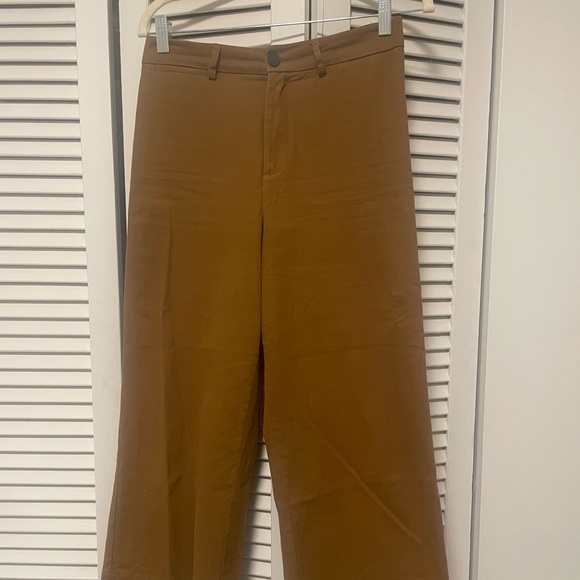 Frank & Oak Josephine Wide Leg Crop pant in dark camel, size 6 - Picture 2 of 3